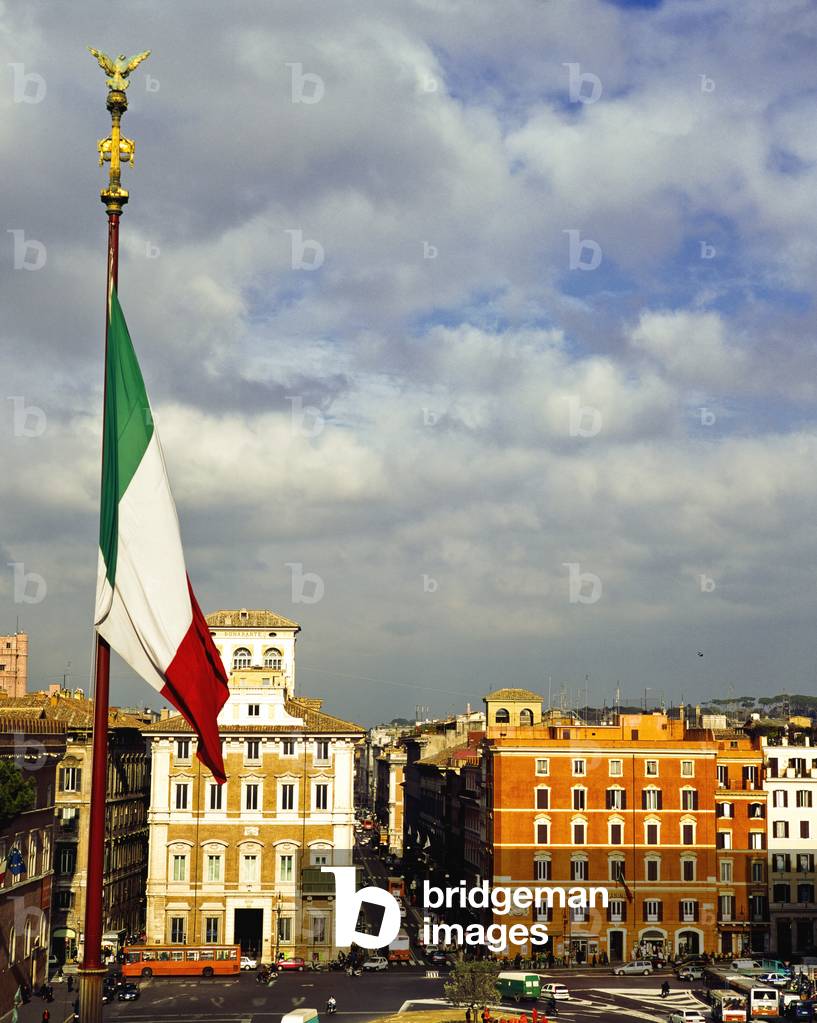 Italian Flag on Victor Emmanuel Monument, Rome, Italy (photo)