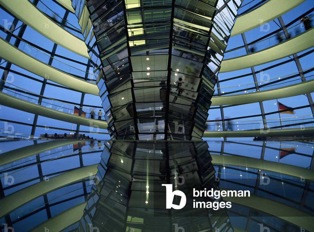 Reichstag Dome Interior at Dusk (photo)