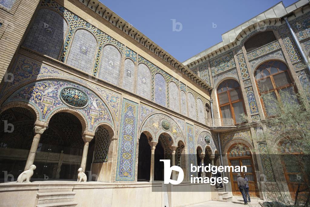 The Pond House (Howz Khaneh), Golestan Palace, Tehran, Iran (photo)