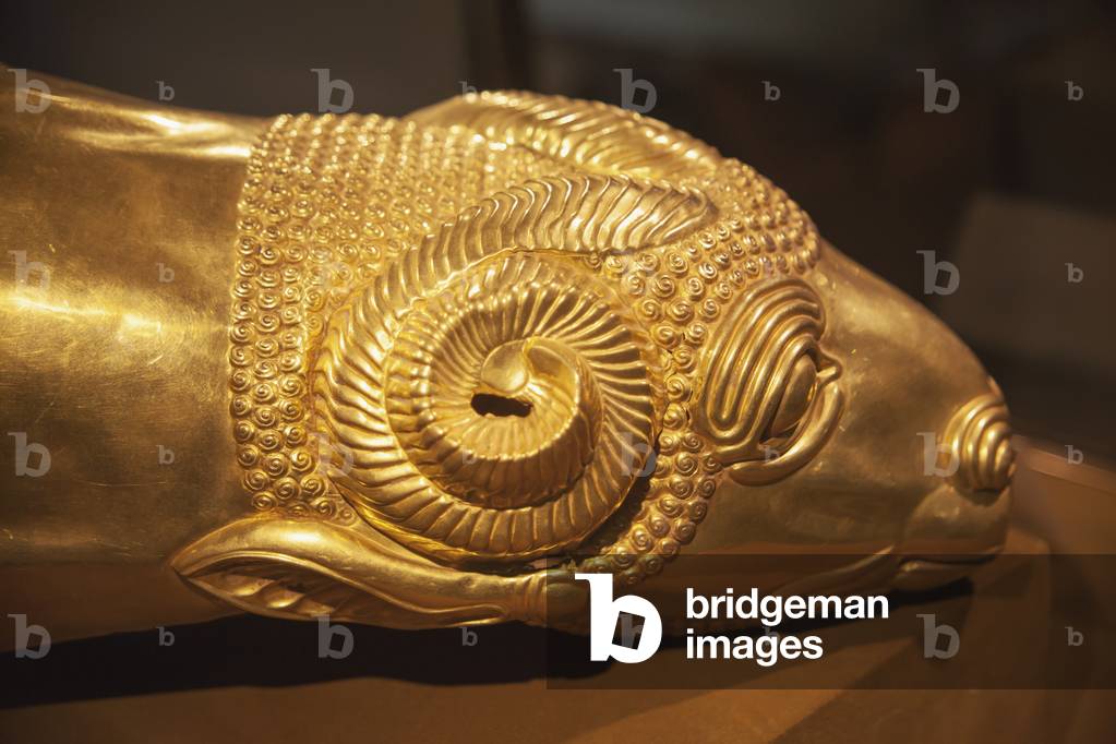 Rhyton drinking vessel in shape of ram's head, Median period, Reza Abbasi Museum, Tehran, Iran (photo)