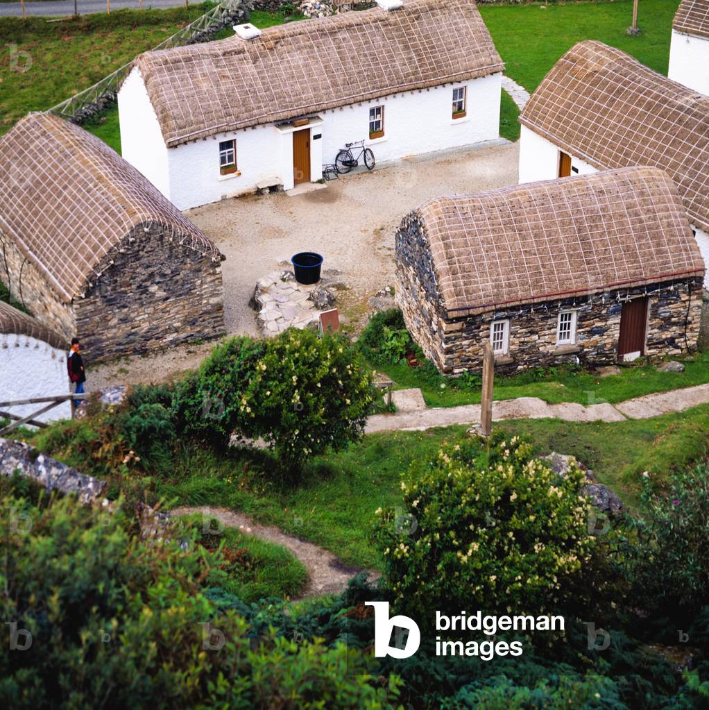 Glencolmkille, Co Donegal, Ireland (photo)