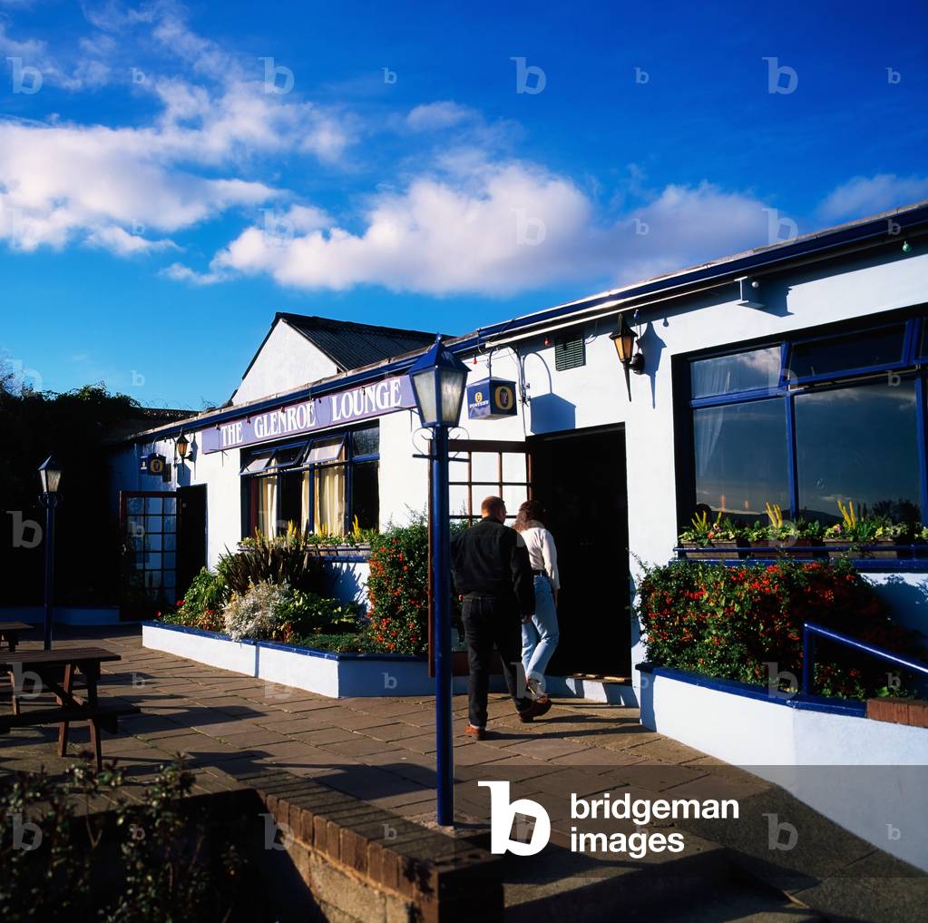 Glenroe Pub,Kilcoole,Co Wicklowm Ireland;View Of Traditional Pub (photo)