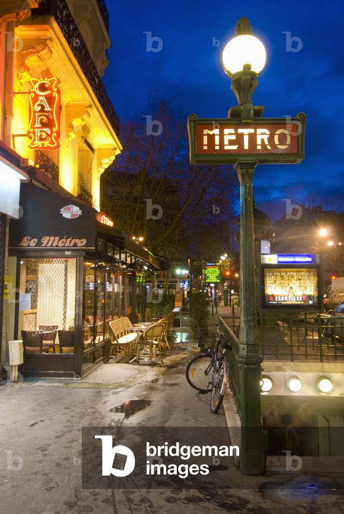 Maubert-Mutualite Metro Station  and Cafe at Dawn in The Latin Quarter (Quartier Latin) on The Left Bank, Paris, France (photo)