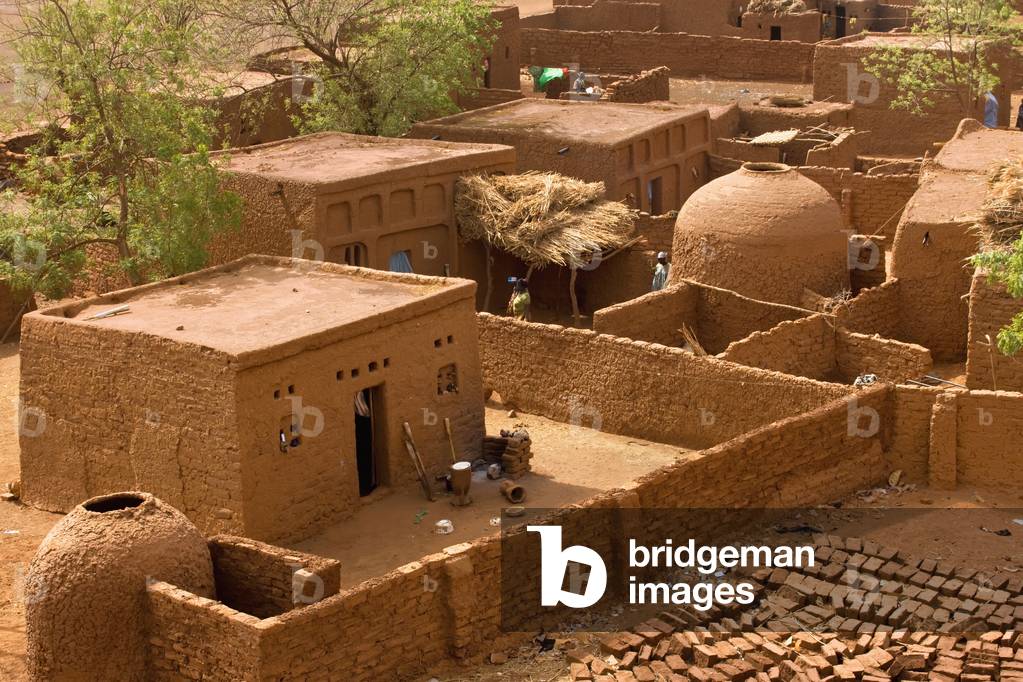 Niger, Central Niger, Tahoa, from rooftop of its World famous Friday Mosque, Yaama Village, Aerial view of Yaama Village (photo)