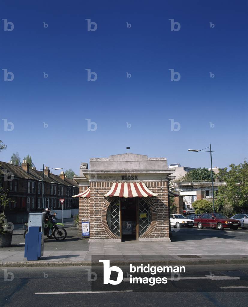 Dublin,Co Dublin,Ireland;News Kiosk At Leeson Street Bridge (photo)