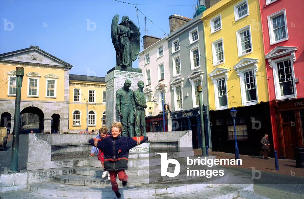 Casement Square, Cobh, Co Cork, Ireland, Lusitania Monument (photo)