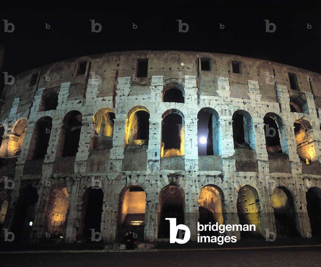 Italy, Colosseum at Full Moon, Rome (photo)