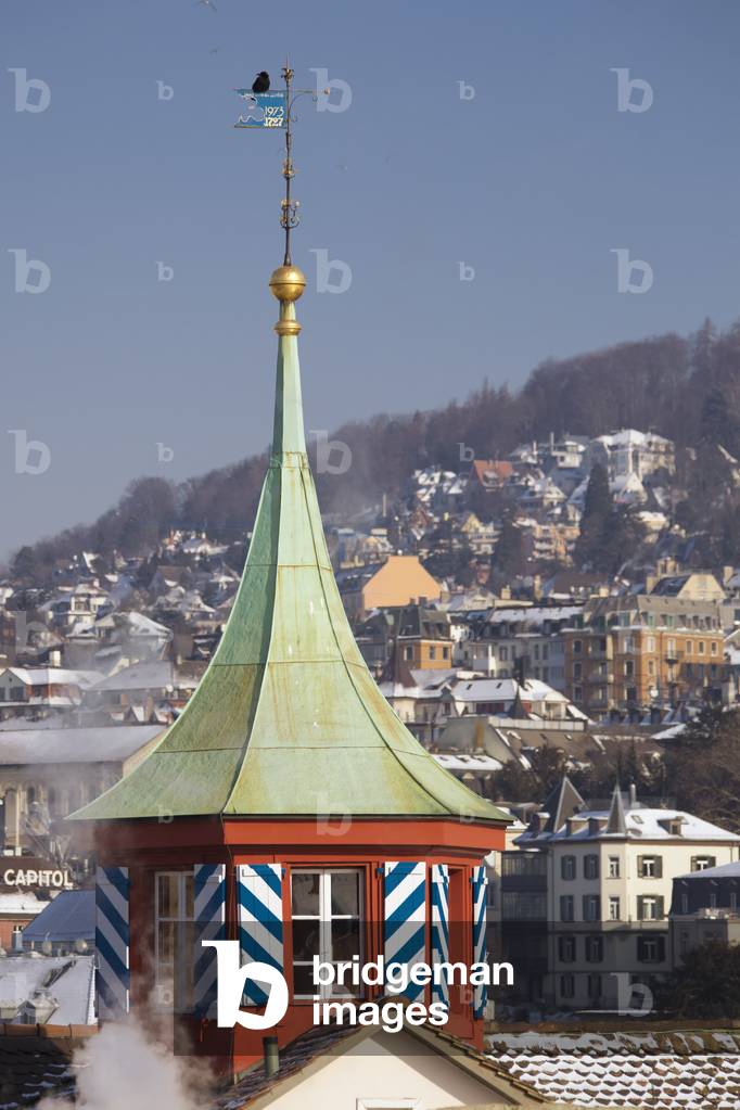 Switzerland, Tower against clear sky, Zurich (photo)