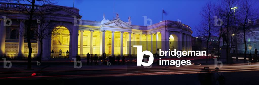 Bank Of Ireland, College Green, Dublin, Ireland, Former Houses Of Parliament (photo)
