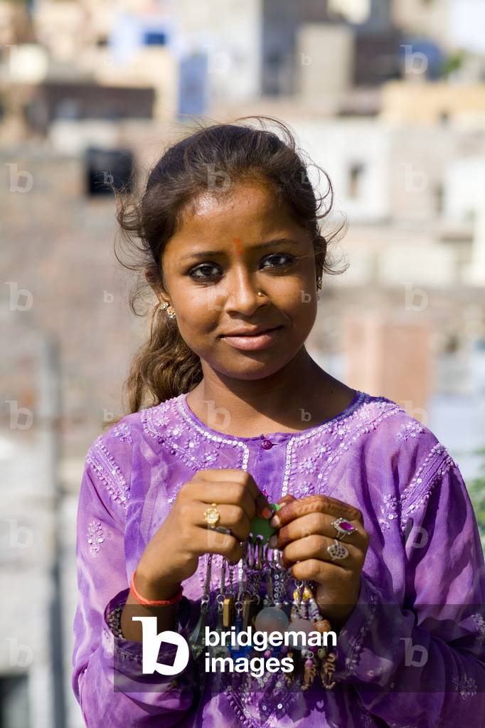 Portrait of a Pretty Teenaged Hindu Girl, Jodhpur, India, Rajasthan (photo)