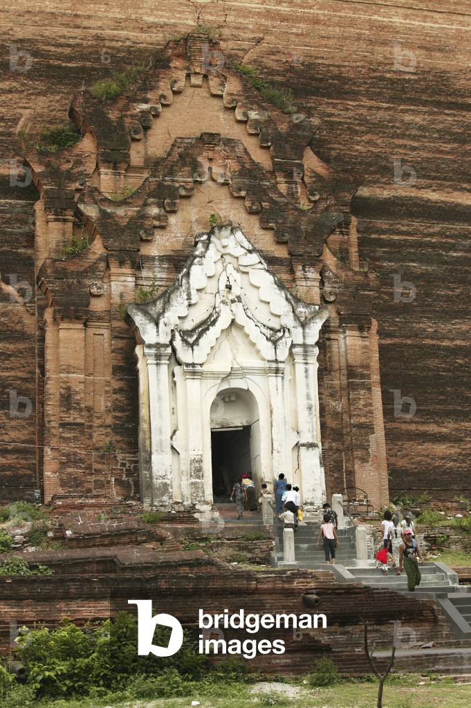 The unfinished Mingun Pagoda that was destroyed by an earthquake, Mandalay, Burma (photo)