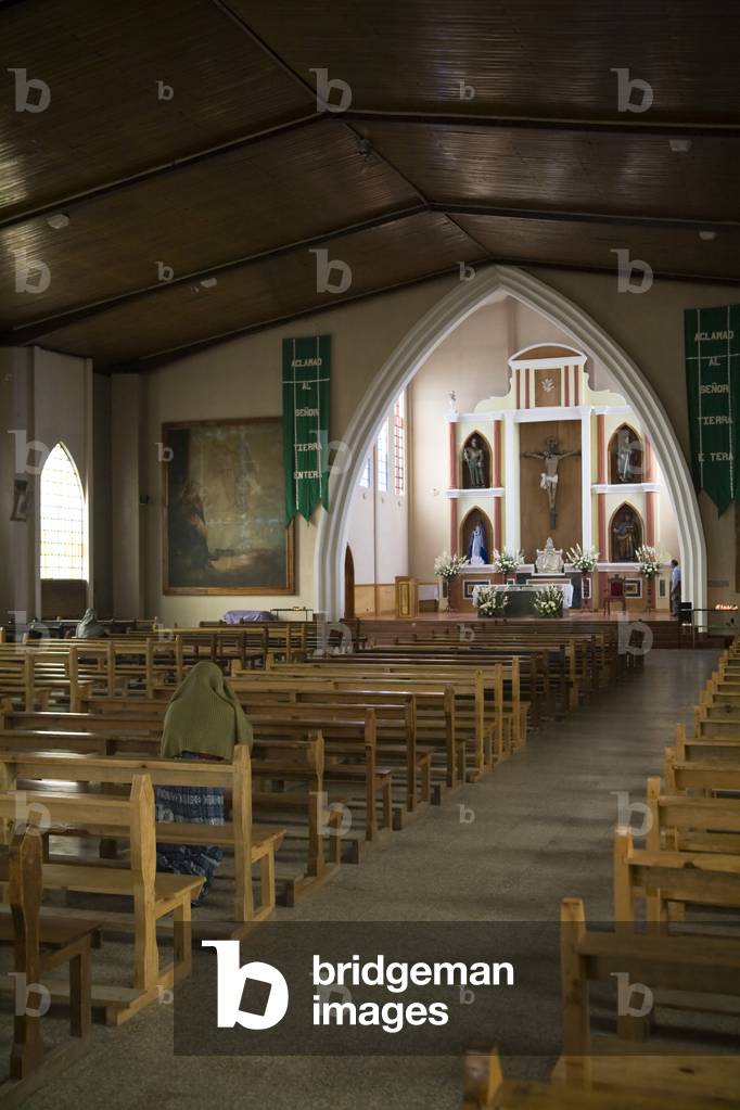 Lone Woman Praying in Church, Patzicia, Guatemala (photo)
