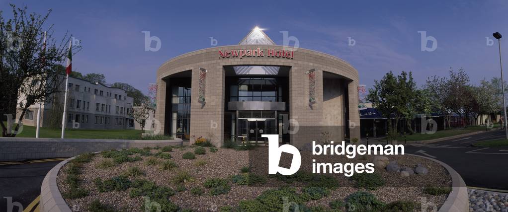 Kilkenny, Co Kilkenny, Ireland, Newpark Hotel (photo)