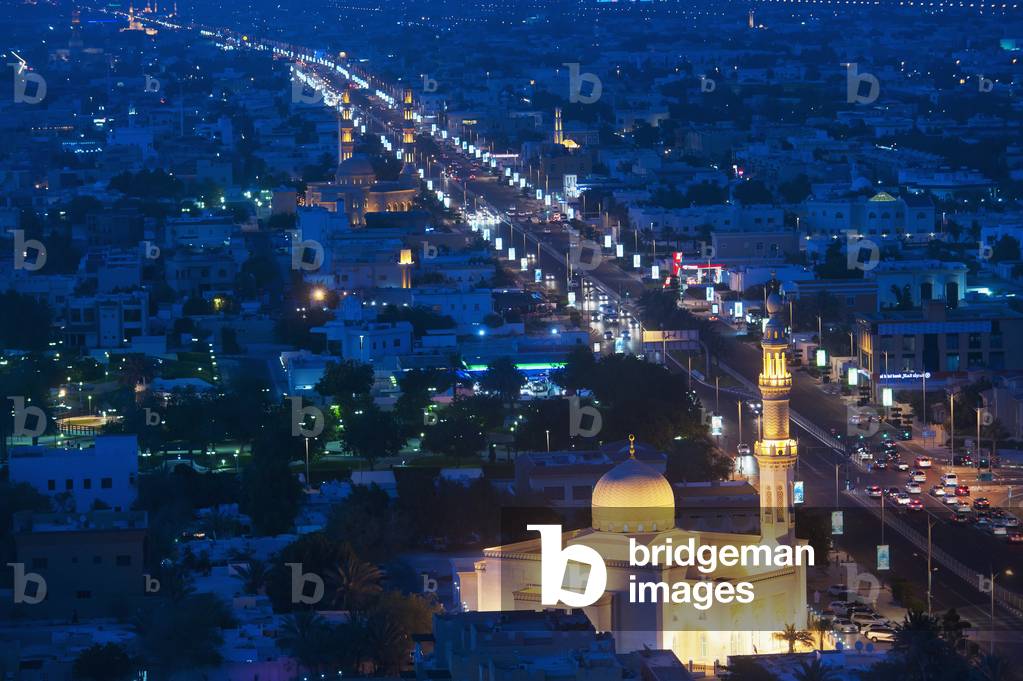 View of Mosques at Dusk Along the Jumeirah Beach Road, Jumeirah Beach Hotel, Dubai, United Arab Emirates (photo)