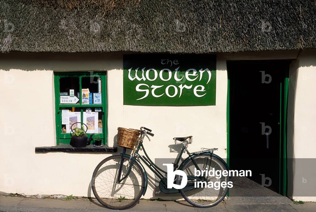 The Woolen Store, Doolin, Co Clare, Ireland (photo)