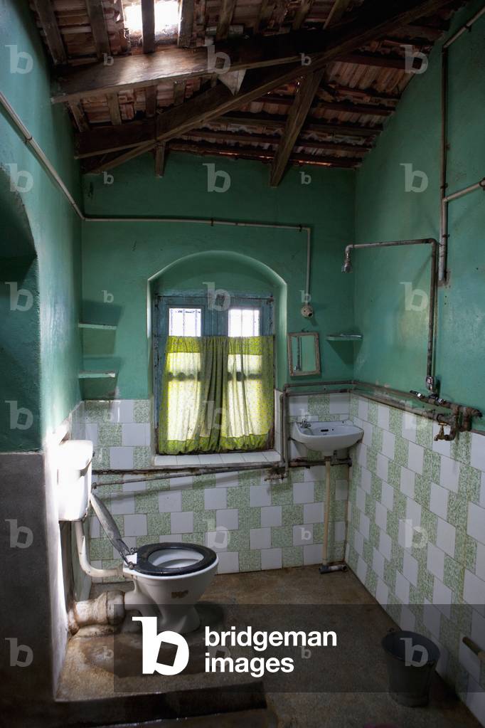 A Bathroom, Sathyamangalam, Tamil Nadu, India (photo)