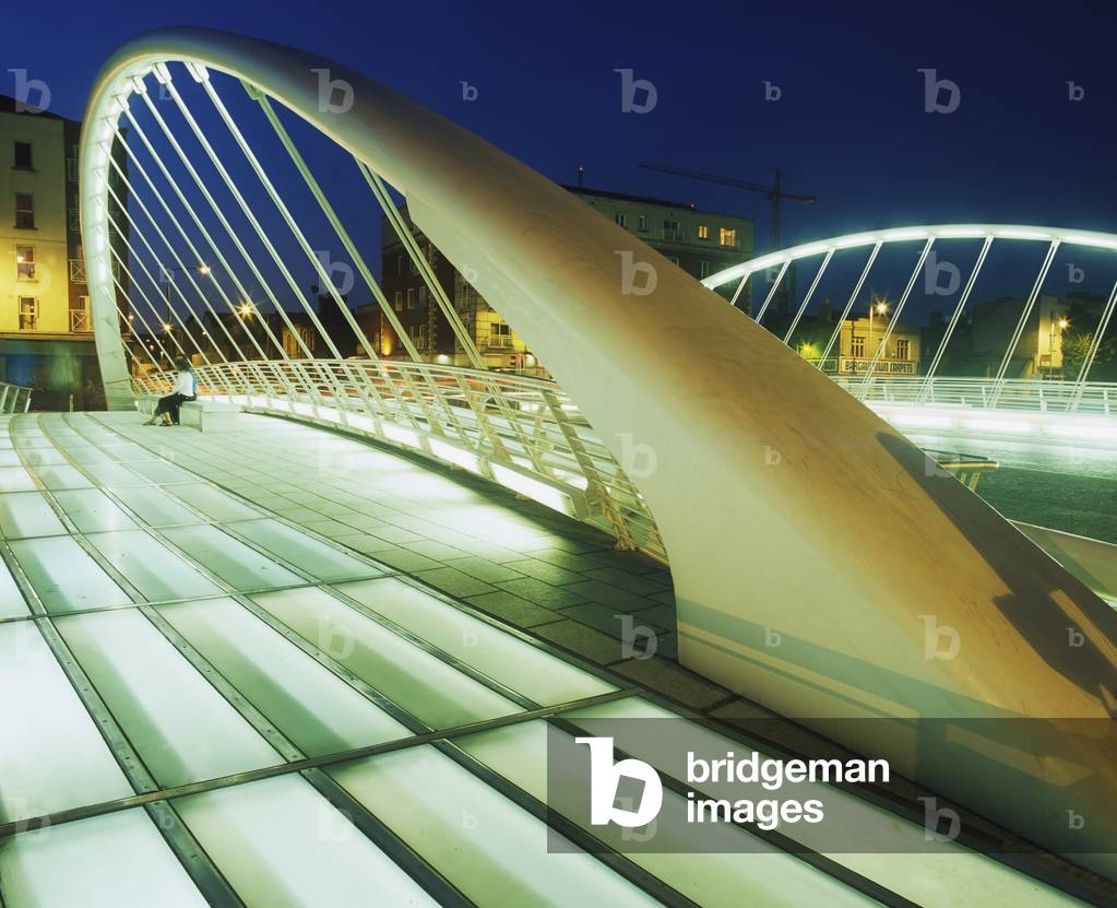 James Joyce Bridge, Dublin, Co Dublin, Ireland; Bridge Designed By Spanish Architect Santiago Calatrava And Opened In 2003 (photo)