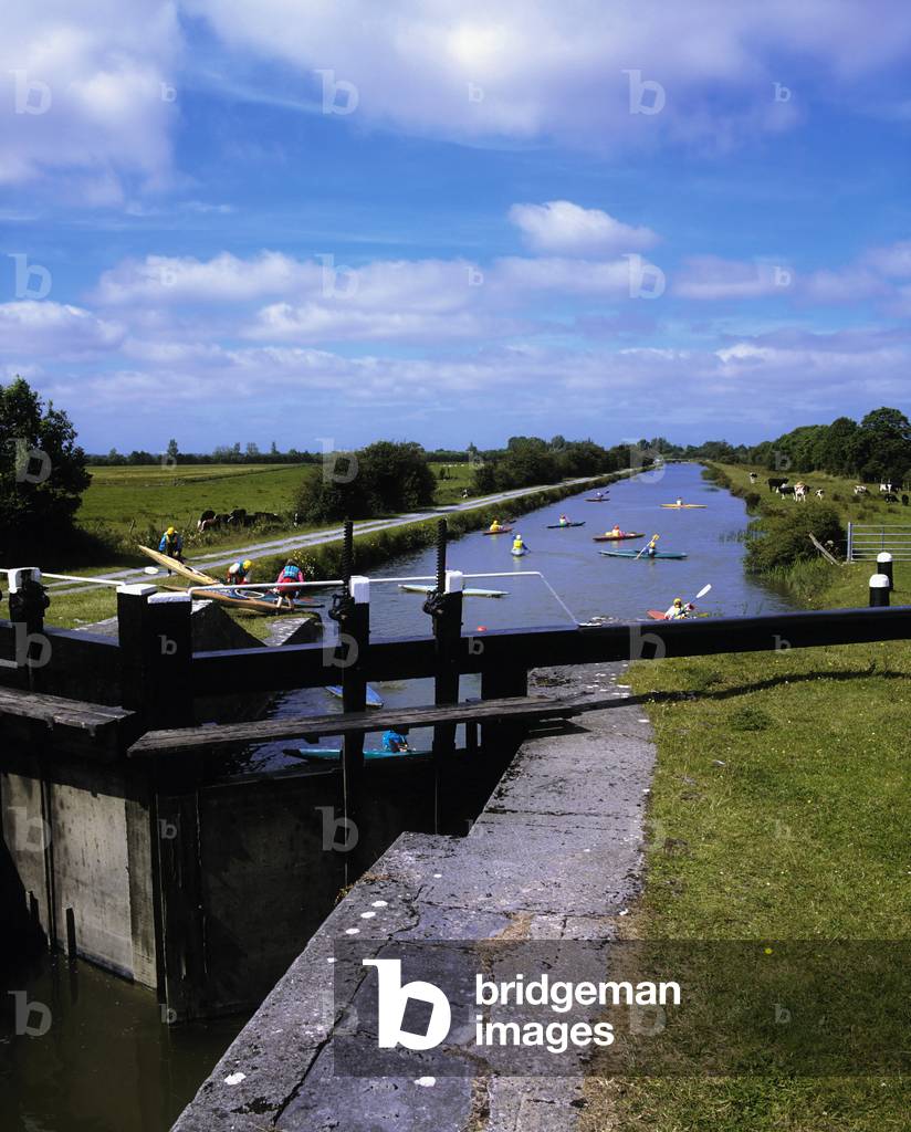 Shannon Harbour, Co Offaly, Ireland (photo)