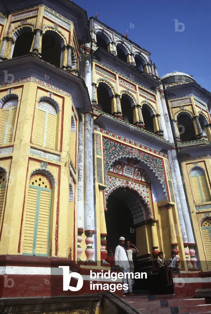 Mosque Exterior, Bangladesh (photo)