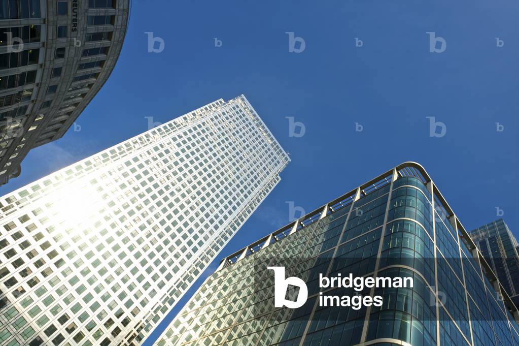 Skyscrapers in Canary Wharf, London, England, UK  (photo)