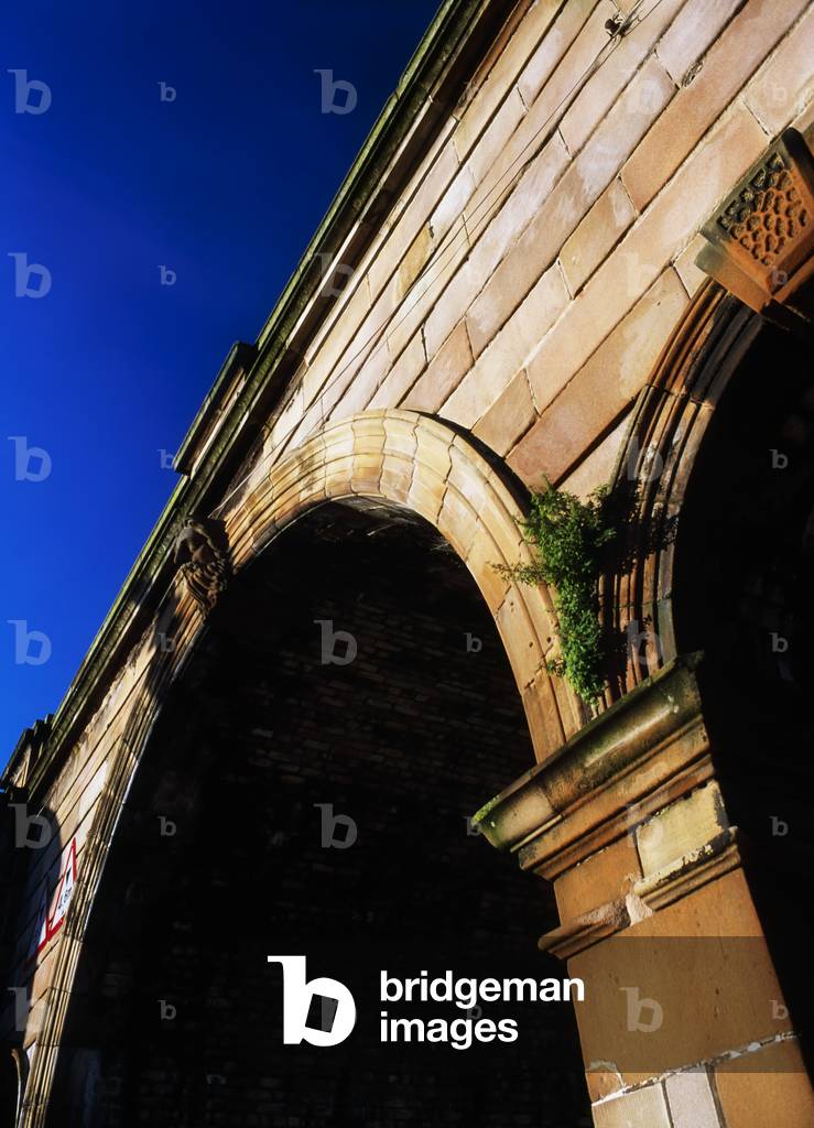 Ferryquay Gate In Derry Walls, Derry City, Ireland (photo)