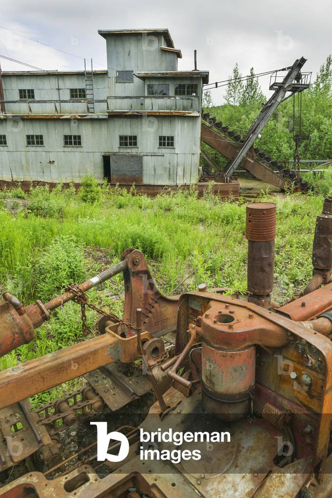 Coal Creek Dredge, along Coal Creek, Yukon Charley Rivers National Preserve; Alaska, United States of America (photo)