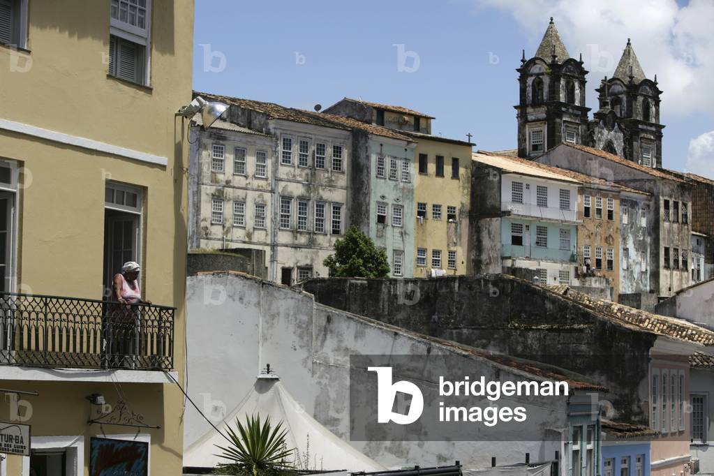 Woman on Balcony (photo)