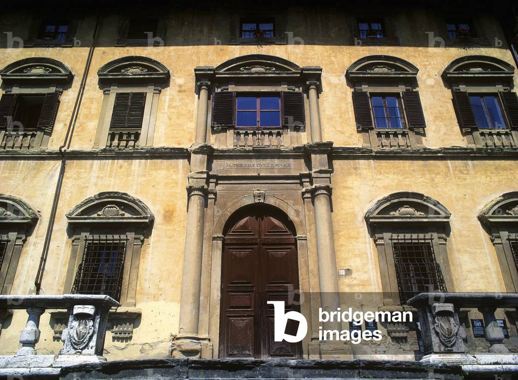 Low angle view of old building, Arezzo,Tuscany, Italy (photo)