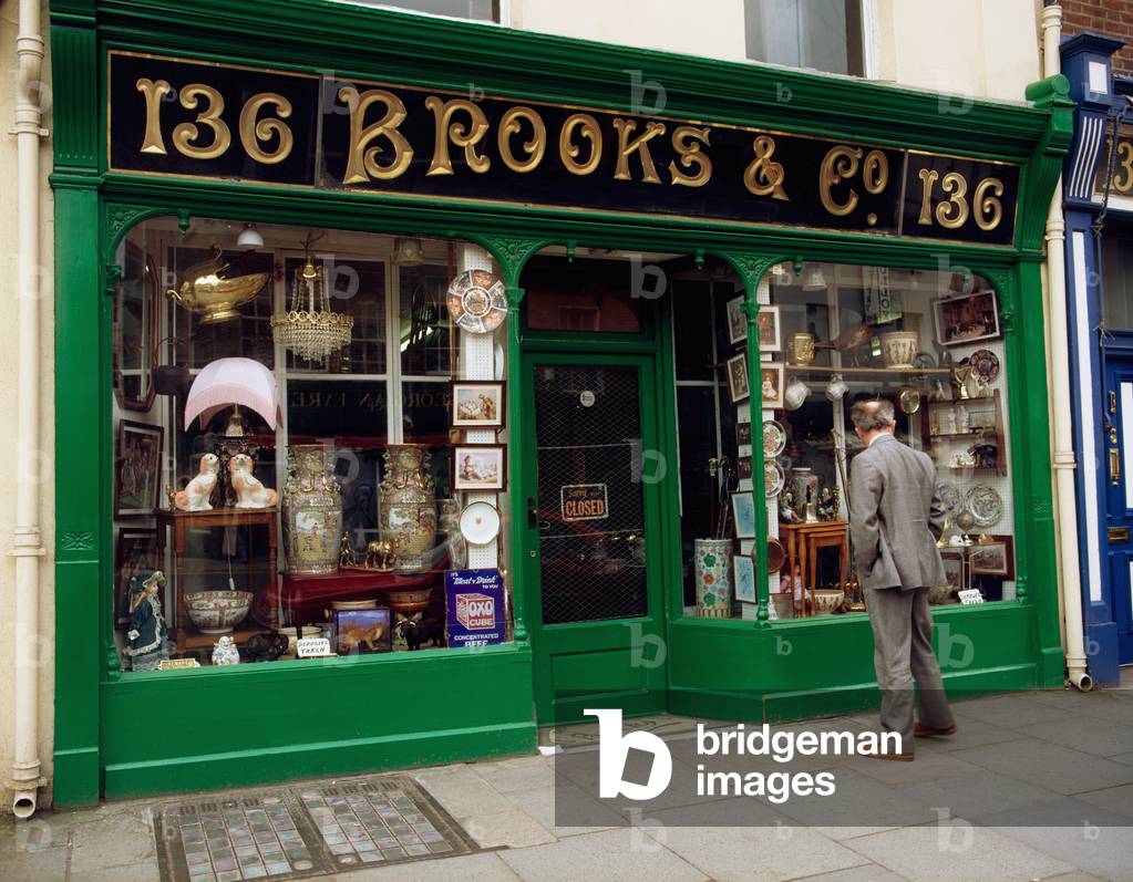 Dublin, Co Dublin, Ireland, Brooks & Co, Lower Baggot Street (photo)