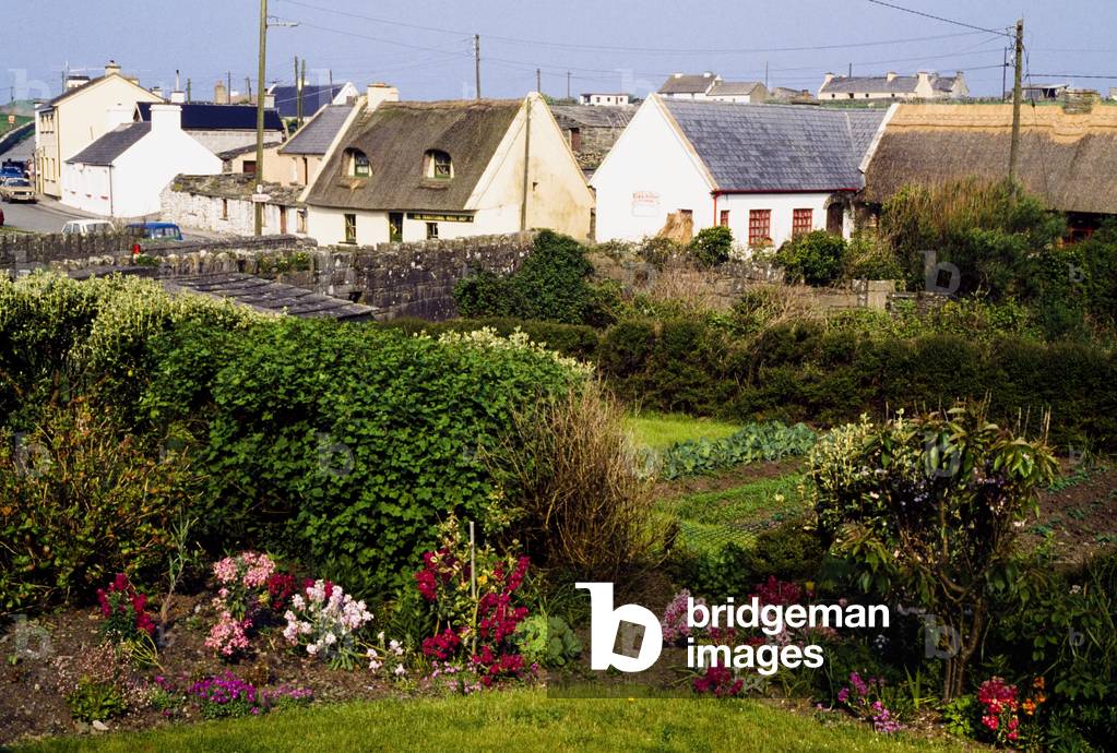 Doolin, Co Clare, Ireland (photo)