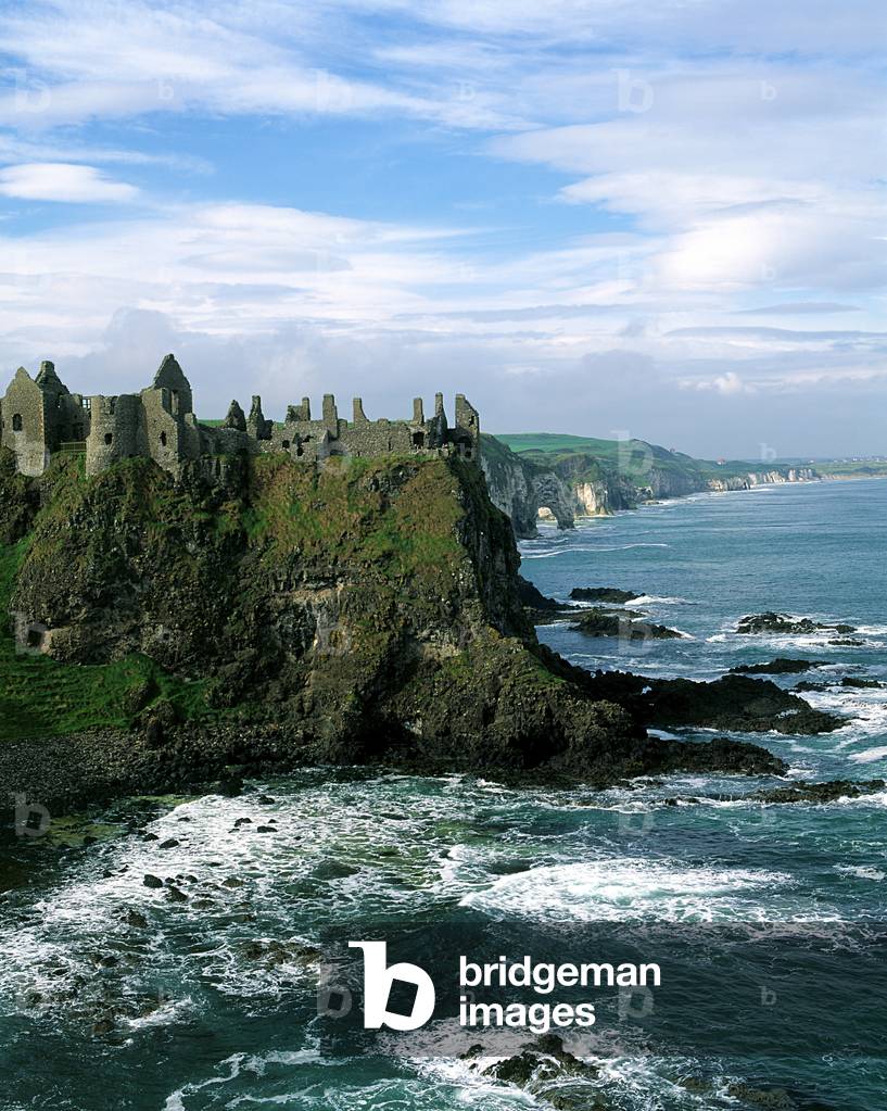 Castle At The Seaside, Dunluce Castle, County Antrim, Northern Ireland (photo)