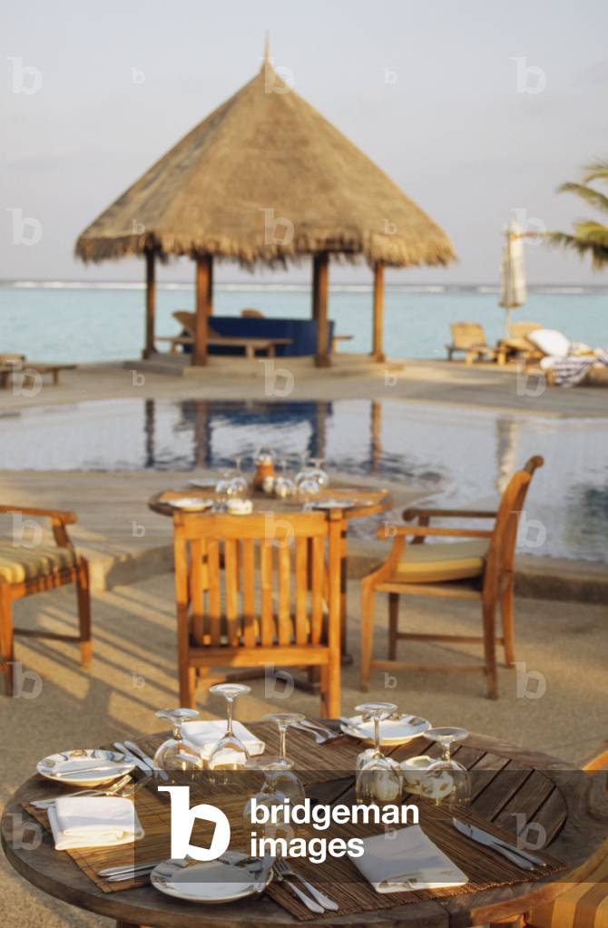 Four Seasons Kuda Huraa Resort (photo)