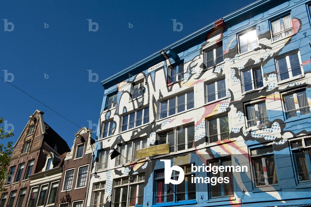 Large pop art style mural, called Boom, on building, Amsterdam, Holland (photo)