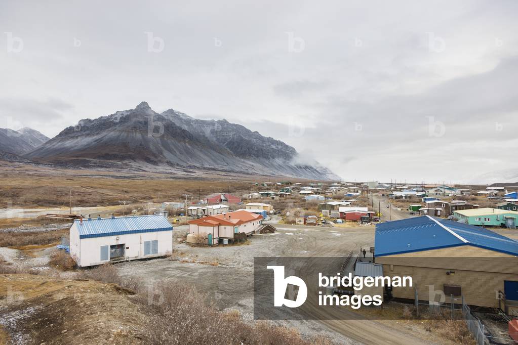 Aerial view of the village of Anatuvuk Pass, Brooks Range, Arctic Alaska, USA, Winter (photo)