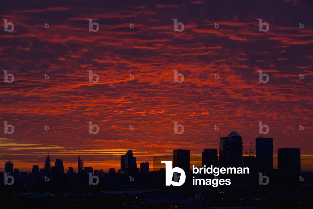 Sunset Over Canary Wharf, London, England, UK  (photo)