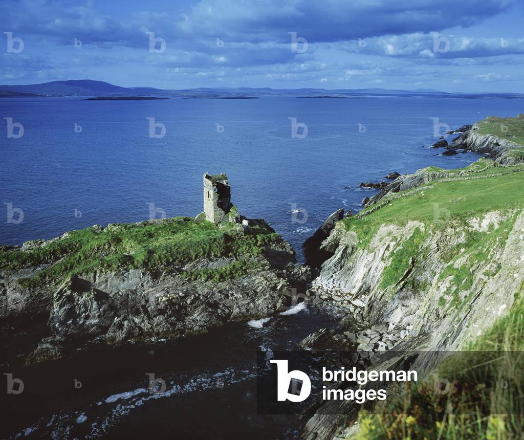 Cape Clear Island, County Cork, Ireland; Aerial View Of Dun An Oir Castle (photo)