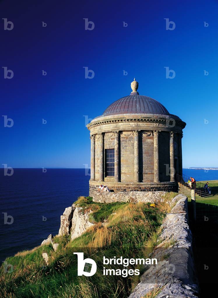 Mussenden Temple, Downhill Estate, Co Derry, Ireland; 18Th Century Building On The Cliffs Over The Atlantic (National Trust Property) (photo)