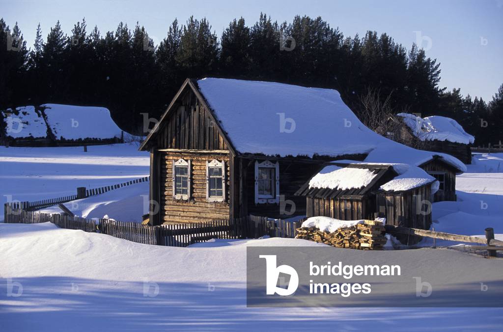 Village Houses in Snow, Tomsk, Siberia, Russia (photo)