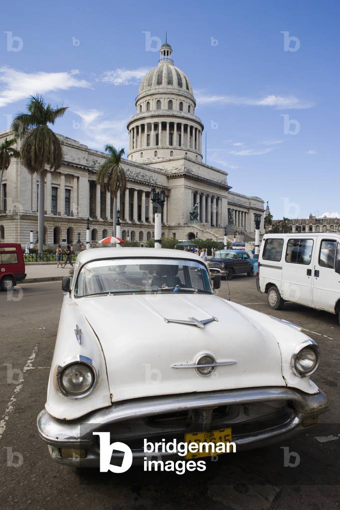 Old American Cars Parked in Street (photo)