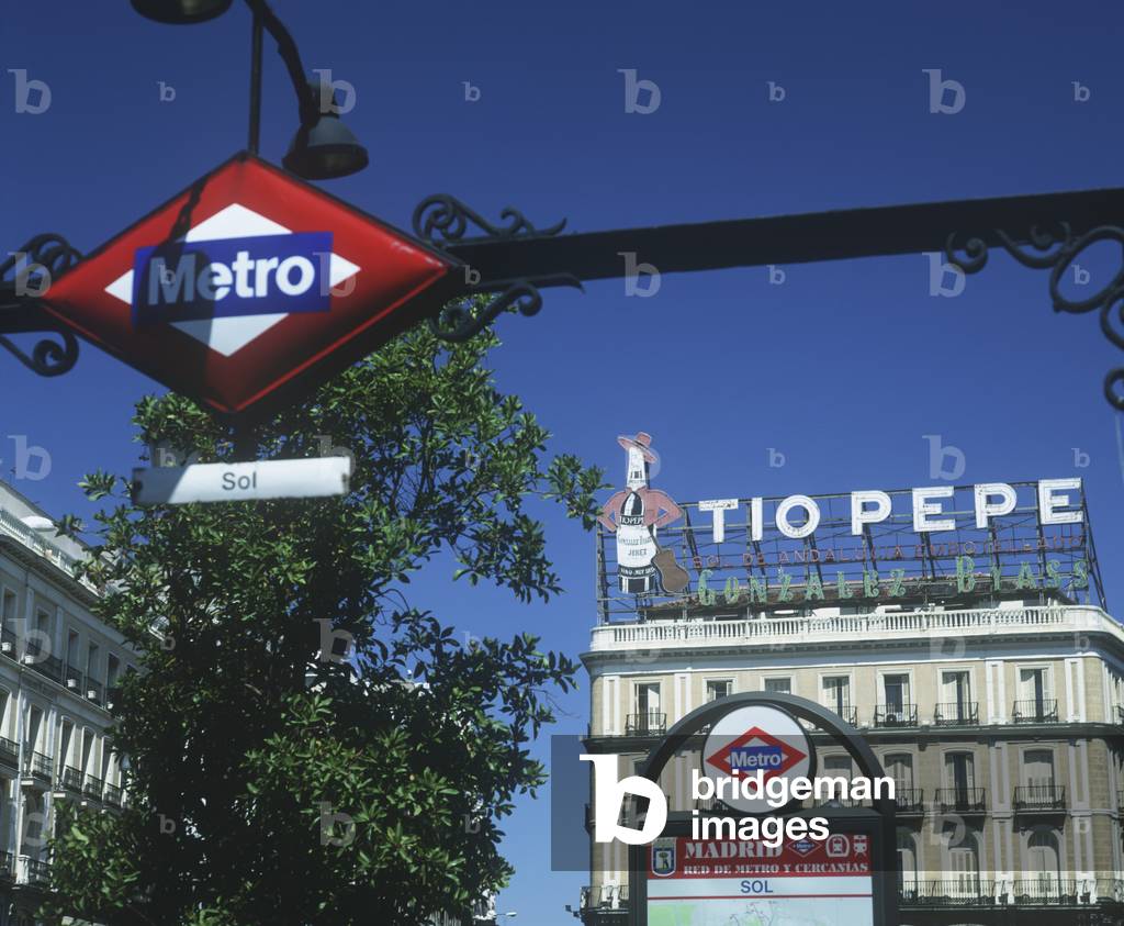 Metro Stop - Sol (photo)