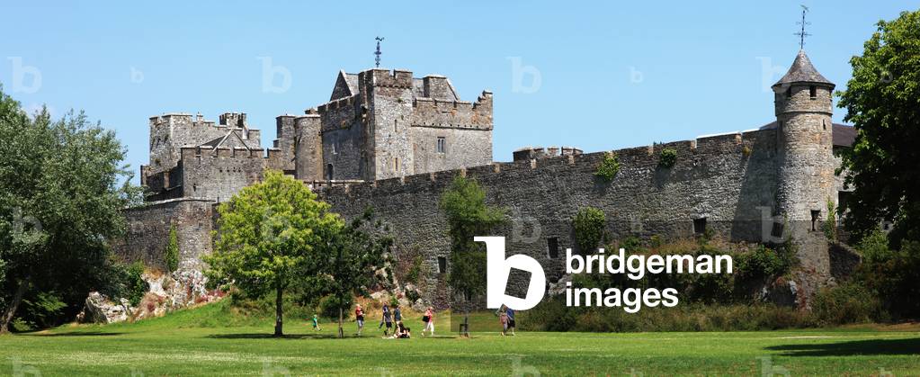 Cahir Castle; Cahir, County Tipperary, Ireland (photo)