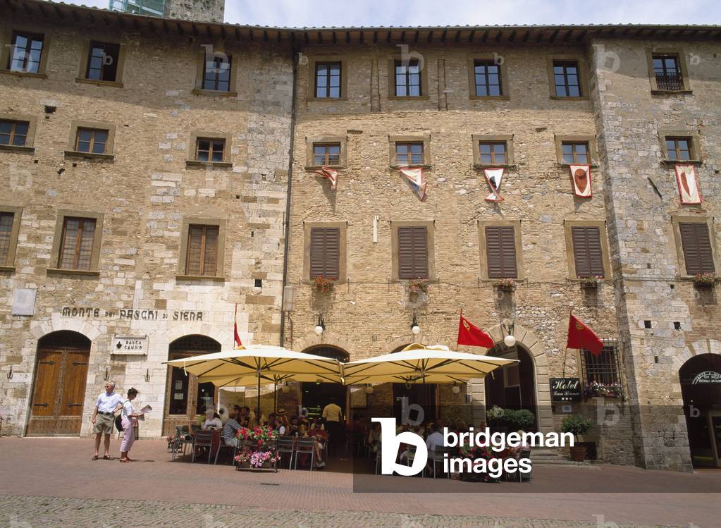 Café., San Gimignano, Tuscany, Italy (photo)