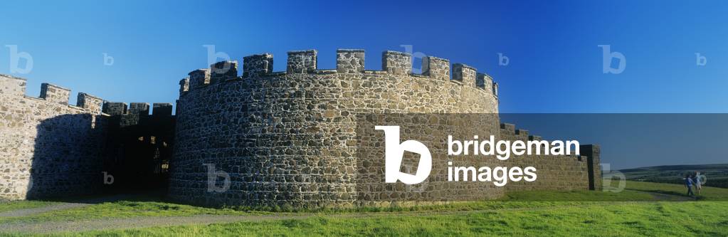 Old Ruins Of A Castle, Bishop's Palace, Downhill, County Derry, Northern Ireland (photo)