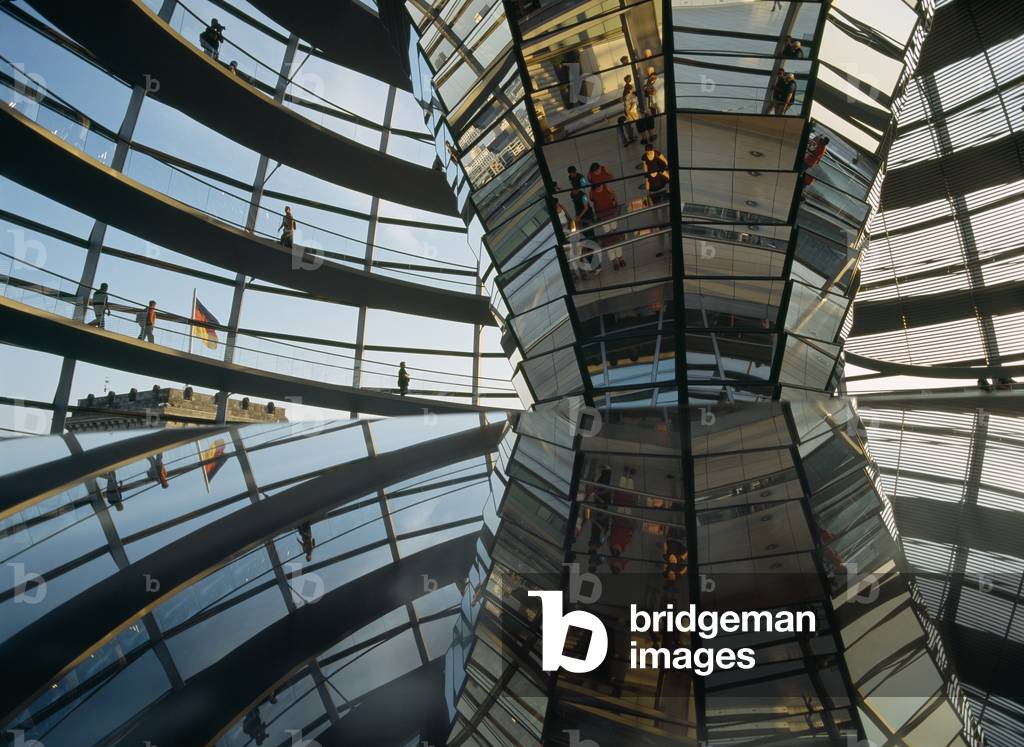 Reichstag Dome Interior at Dusk (photo)