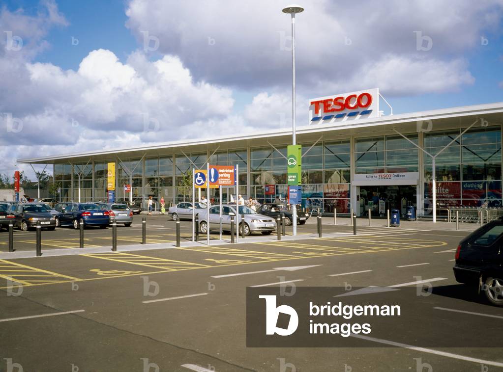 Waterford City, Co Waterford, Ireland, Supermarket And Car Park (photo)