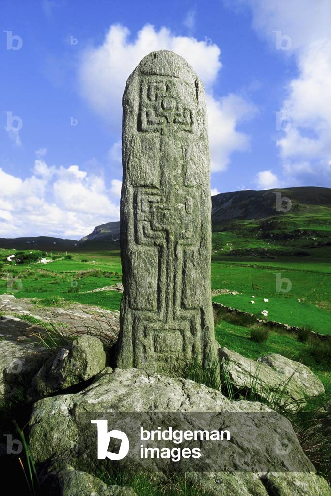 Standing Stone, Glencolumbkille, Co Donegal, Ireland (photo)