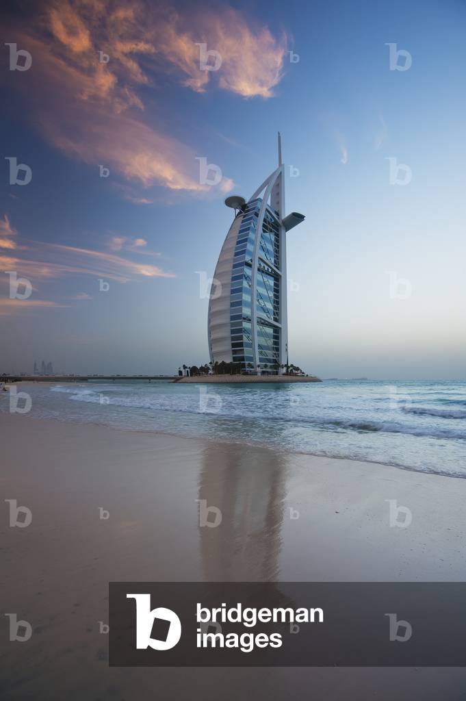 Burj Al Arab at Dusk, Dubai, United Arab Emirates (photo)