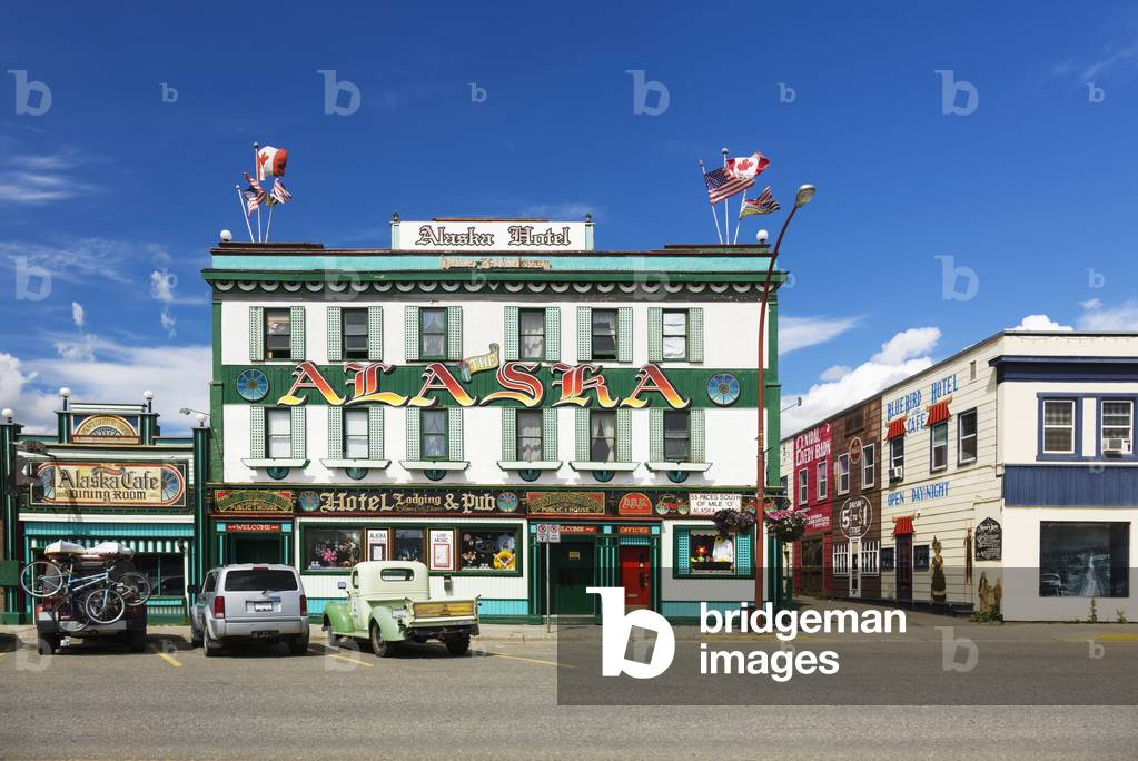 Alaska Hotel & Pub, downtown Dawson Creek, British Columbia, Canada, Summer (photo)