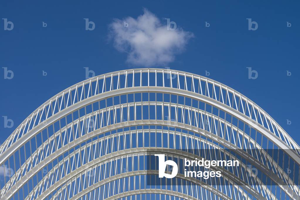 View of Umbracle in Ciudad De Las Artes Y Las Ciencias (City of Arts and Sciences), Valencia, Spain (photo)
