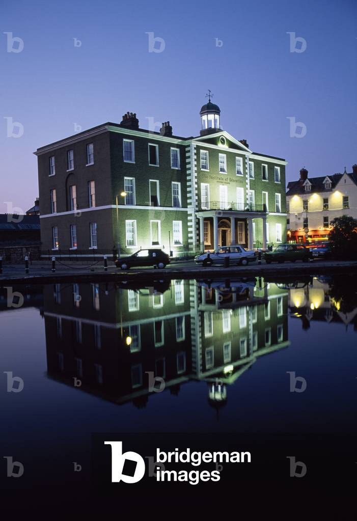 Portobello House,Co Dublin,Ireland;View Of Portobello House And Its Reflection In Marina (photo)